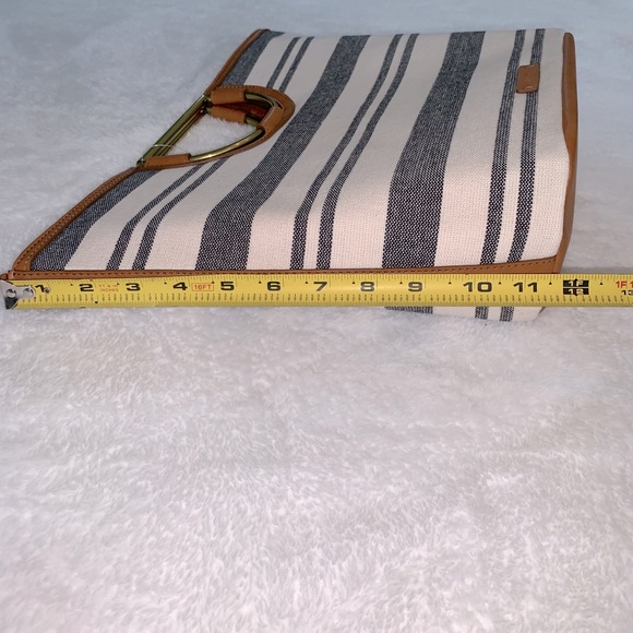 Fossil tote - Picture 14 of 16